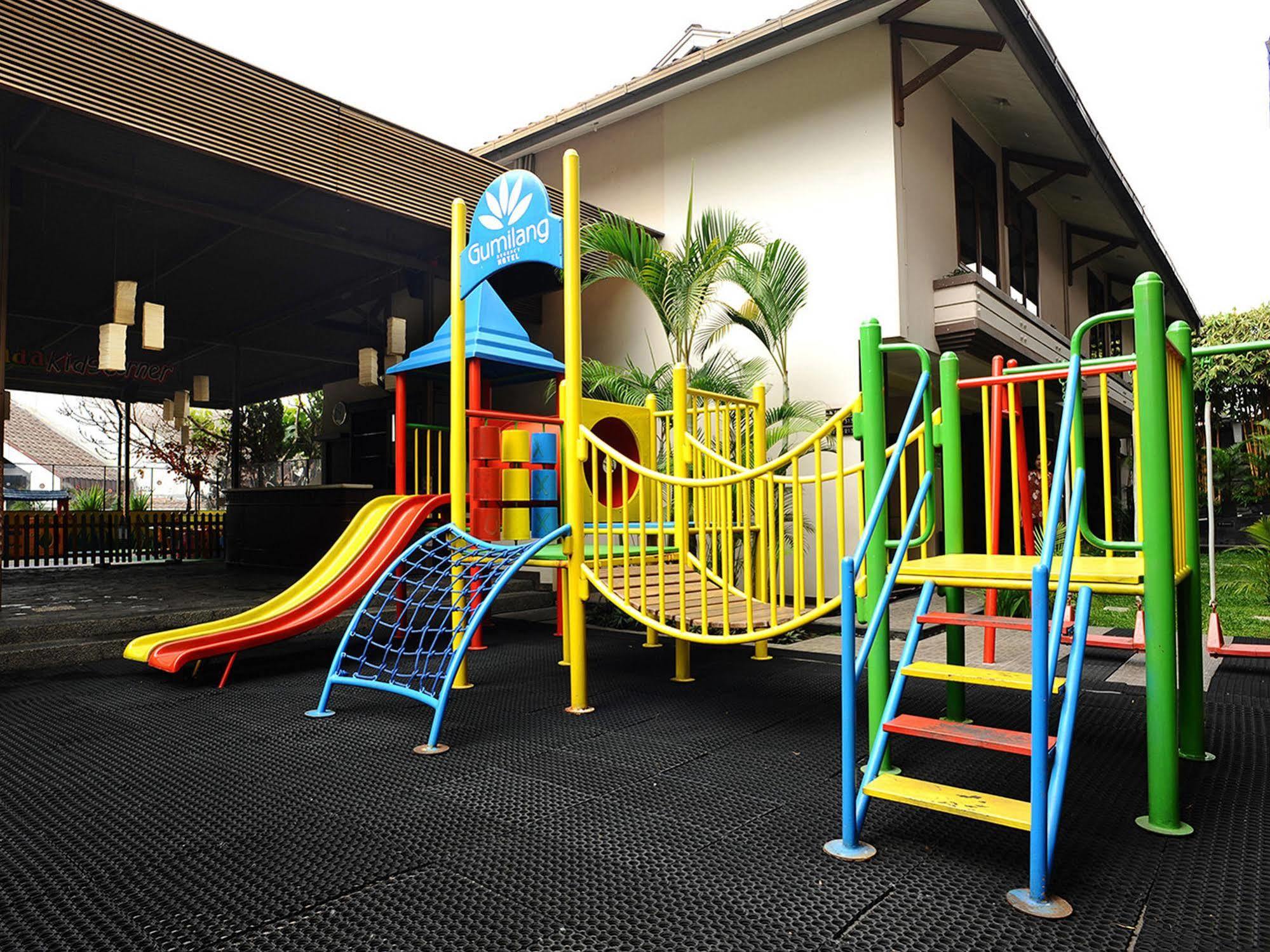 Gumilang Regency Hotel Bandung Eksteriør bilde